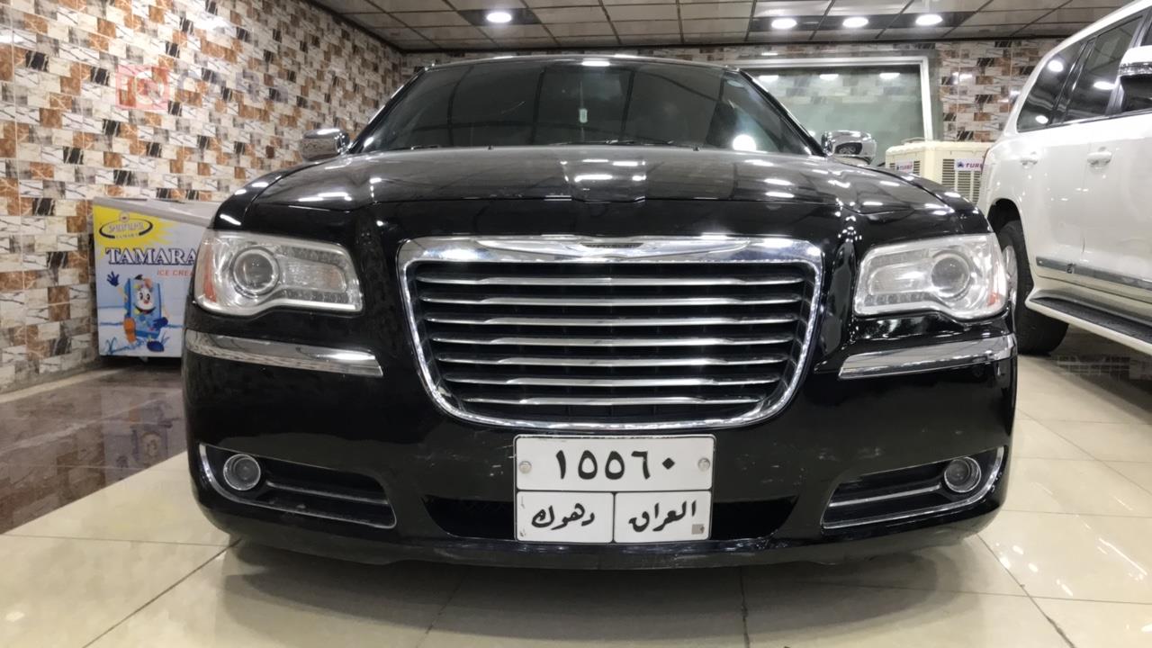 كرايسلر 300